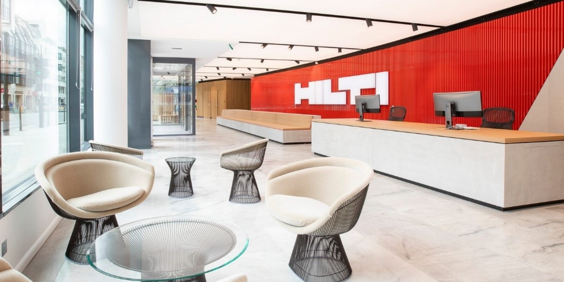 Hall d'entrée du siège Hilti France, Boulogne-Billancourt